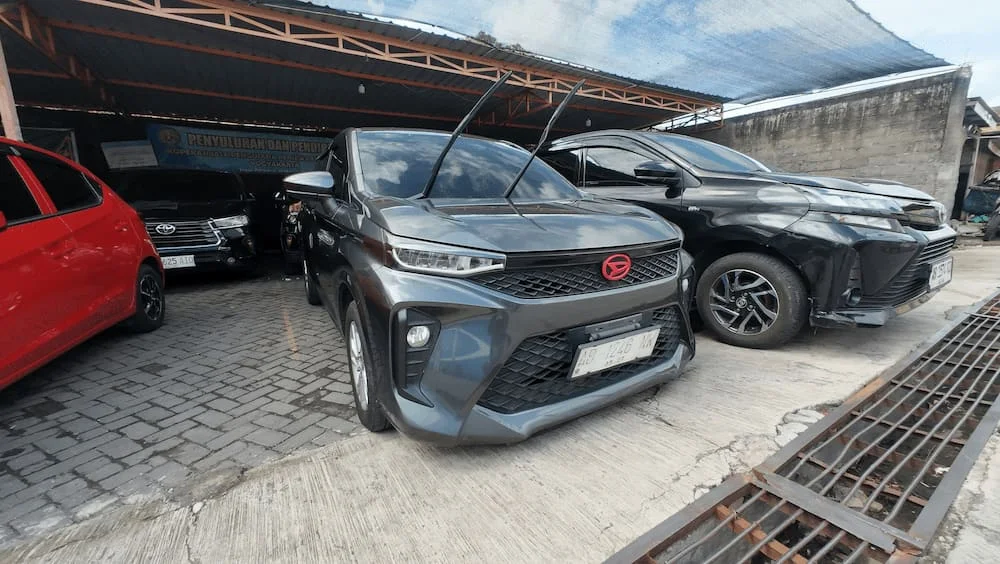 Sewa Mobil Lepas Kunci